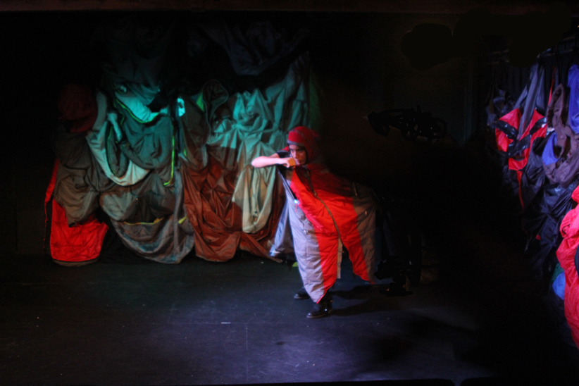 fourth HOAX IN THE WIND (1)